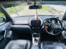 https://riyasewana.com/uploads/toyota-rav-464406386.jpg