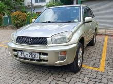 Toyota RAV4 2000 SUV