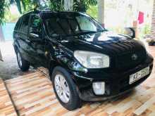 Toyota RAV4 2004 SUV