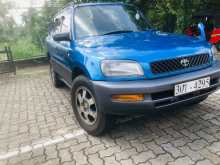 Toyota RAV4 1996 SUV