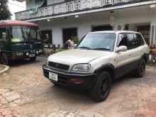 Toyota RAV4 1996 SUV