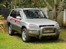 Toyota RAV4 1998 SUV