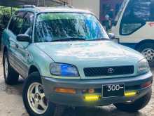 Toyota Rav4 1998 SUV