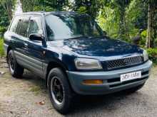 Toyota RAV4 1999 SUV