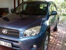 Toyota RAV4 2009 SUV