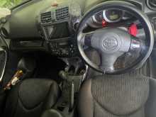 https://riyasewana.com/uploads/toyota-rav4-2011-1310173312893.jpg