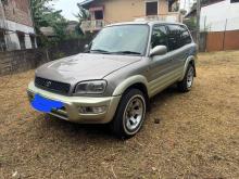 Toyota RAV4 1999 SUV