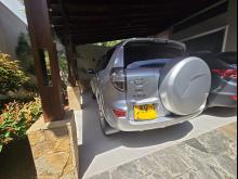 https://riyasewana.com/uploads/toyota-rav4-221281317212.jpg