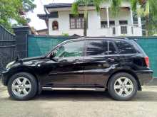 Toyota RAV4 2003 SUV