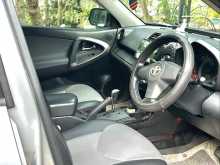 https://riyasewana.com/uploads/toyota-rav4-2917191422123.jpg