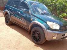 Toyota RAV4 2002 SUV