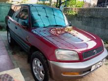 Toyota RAV4 1999 SUV