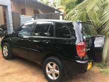 https://riyasewana.com/uploads/toyota-rav4-4124100913.jpg