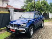 Toyota RAV4 1996 SUV