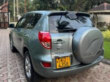 https://riyasewana.com/uploads/toyota-rav4-60120917526.jpg
