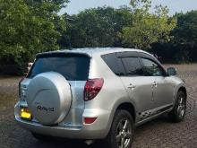 https://riyasewana.com/uploads/toyota-rav4-g-15800566346.jpg