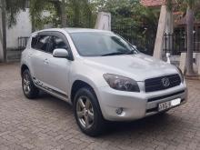 https://riyasewana.com/uploads/toyota-rav4-g-41637216845.jpg