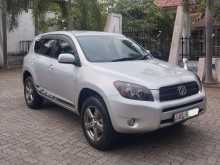 https://riyasewana.com/uploads/toyota-rav4-g-91218144903.jpg