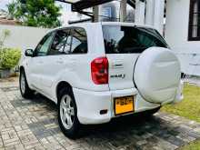 https://riyasewana.com/uploads/toyota-rav4-j-2002-1211055512082.jpg