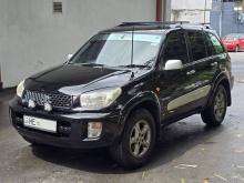 Toyota RAV4 J 4x4 2003 SUV