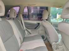 https://riyasewana.com/uploads/toyota-rav4-l-2000-2420085612844.jpg