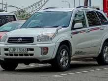 Toyota RAV4 L 2000 SUV