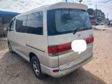 Toyota Regius 1997 Van