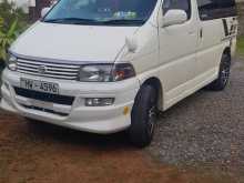 Toyota Regius 1999 Van
