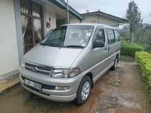 Toyota Regius 1999 Van