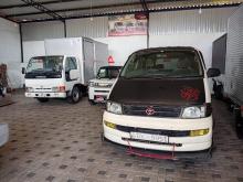Toyota Regius 2000 Van