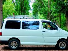 Toyota Regius 2004 Van
