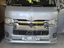 Toyota TRH Super GL 200 2007 Van