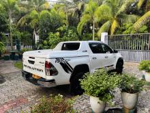 https://riyasewana.com/uploads/toyota-revo-rocco-1912321324902.jpg
