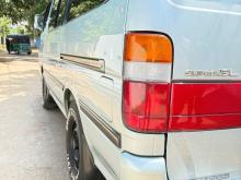 Toyota RH102 2002 Van