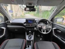 https://riyasewana.com/uploads/toyota-riaze-g-219285424661.jpg
