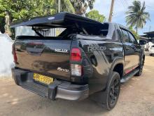 https://riyasewana.com/uploads/toyota-rocco-2019-20-1822561824671.jpg