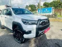 https://riyasewana.com/uploads/toyota-rocco-251448484802.jpg