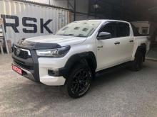 https://riyasewana.com/uploads/toyota-rocco-61024196246.jpg