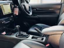 https://riyasewana.com/uploads/toyota-rocco-hilux-2018-1019565212912.jpg