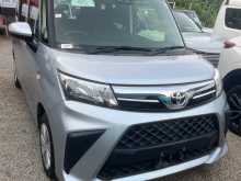 Toyota Roomy 2023