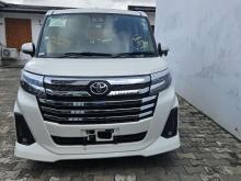 https://riyasewana.com/uploads/toyota-roomy-121049456056.jpg