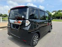https://riyasewana.com/uploads/toyota-roomy-171100176624.jpg