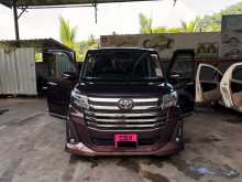 Toyota Roomy 2025 Car