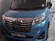 Toyota Roomy 2017 Car