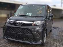 https://riyasewana.com/uploads/toyota-roomy-20221741692.jpg