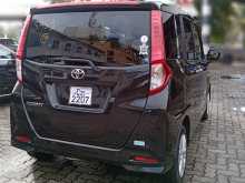 https://riyasewana.com/uploads/toyota-roomy-20221741884.jpg