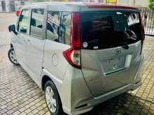 https://riyasewana.com/uploads/toyota-roomy-2023-1718003912152.jpg