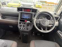 https://riyasewana.com/uploads/toyota-roomy-2023-1918044112214.jpg