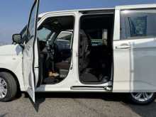 https://riyasewana.com/uploads/toyota-roomy-2023-2023282212833.jpg