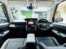https://riyasewana.com/uploads/toyota-roomy-2023-227180812764.jpg